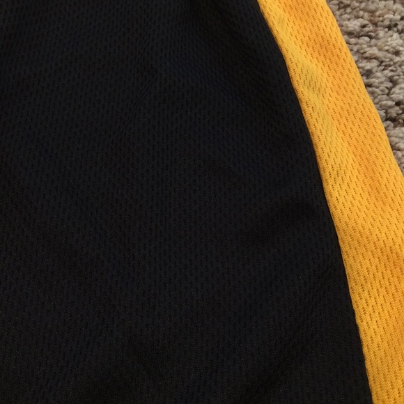 Gift with Purchase - Picture 6 of 9